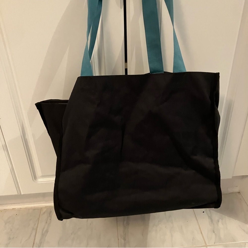 Pampered chef large carry all tote with 2 compartments. EUC! - Picture 4 of 7